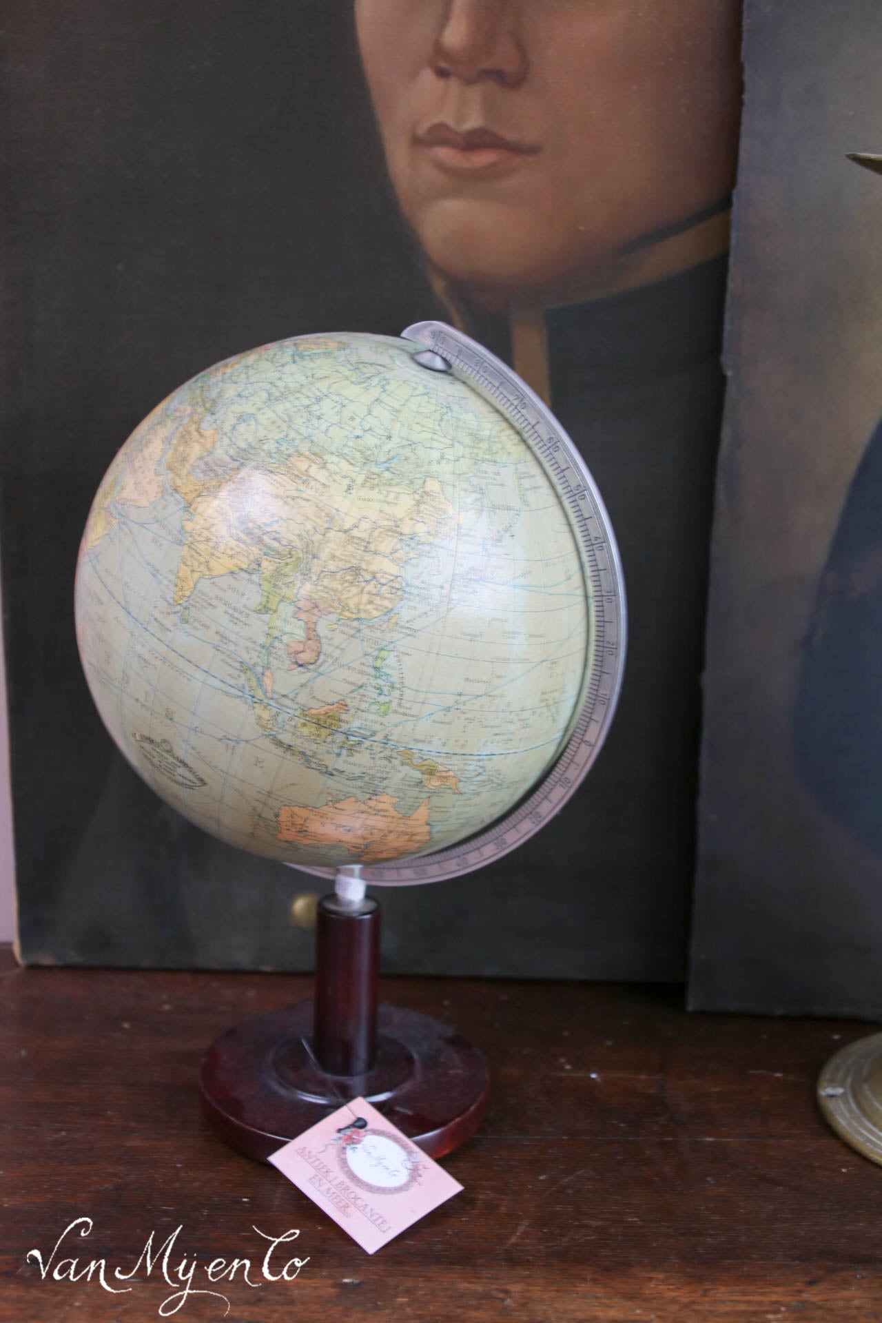 Old Dutch globe